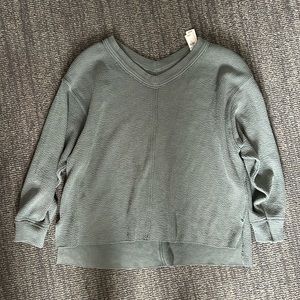 Aerie Wonder Textured V-Neck Sweatshirt